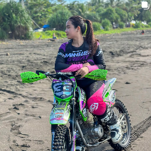 Intan Aboy33